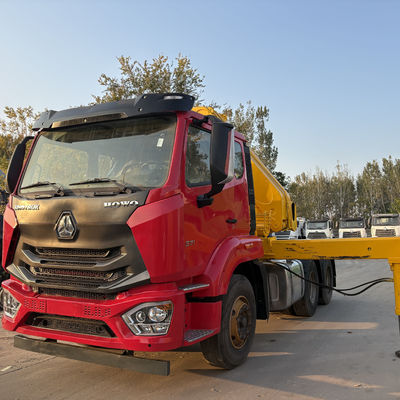 شراء جرار سينوتروك 6x4 هاهان بمحرك 380 حصان و سعة ناقلة الوقود Rhd 450L قابلة للتخصيص online manufacture