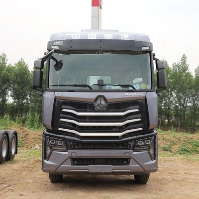 سعر جيد القيادة اليسرى Sinotruk مركبة خاصة Sinotruk HOWO MAX 6X4 530hp جرار للغاز الطبيعي المسال الانترنت