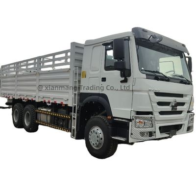 سعر جيد سينوتروك HOWO 6X4 371HP 20-30t شاحنة شحن 3 محورات الانترنت