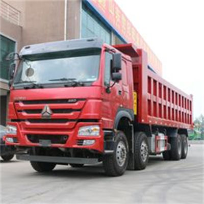 سعر جيد القيادة اليمنى القابلة للتخصيص Howo 8x4 محرك شاحنة القمامة نموذج Wd615.47 مع Hw19710 ناقل نقل ومعايير انبعاث اليورو II الانترنت